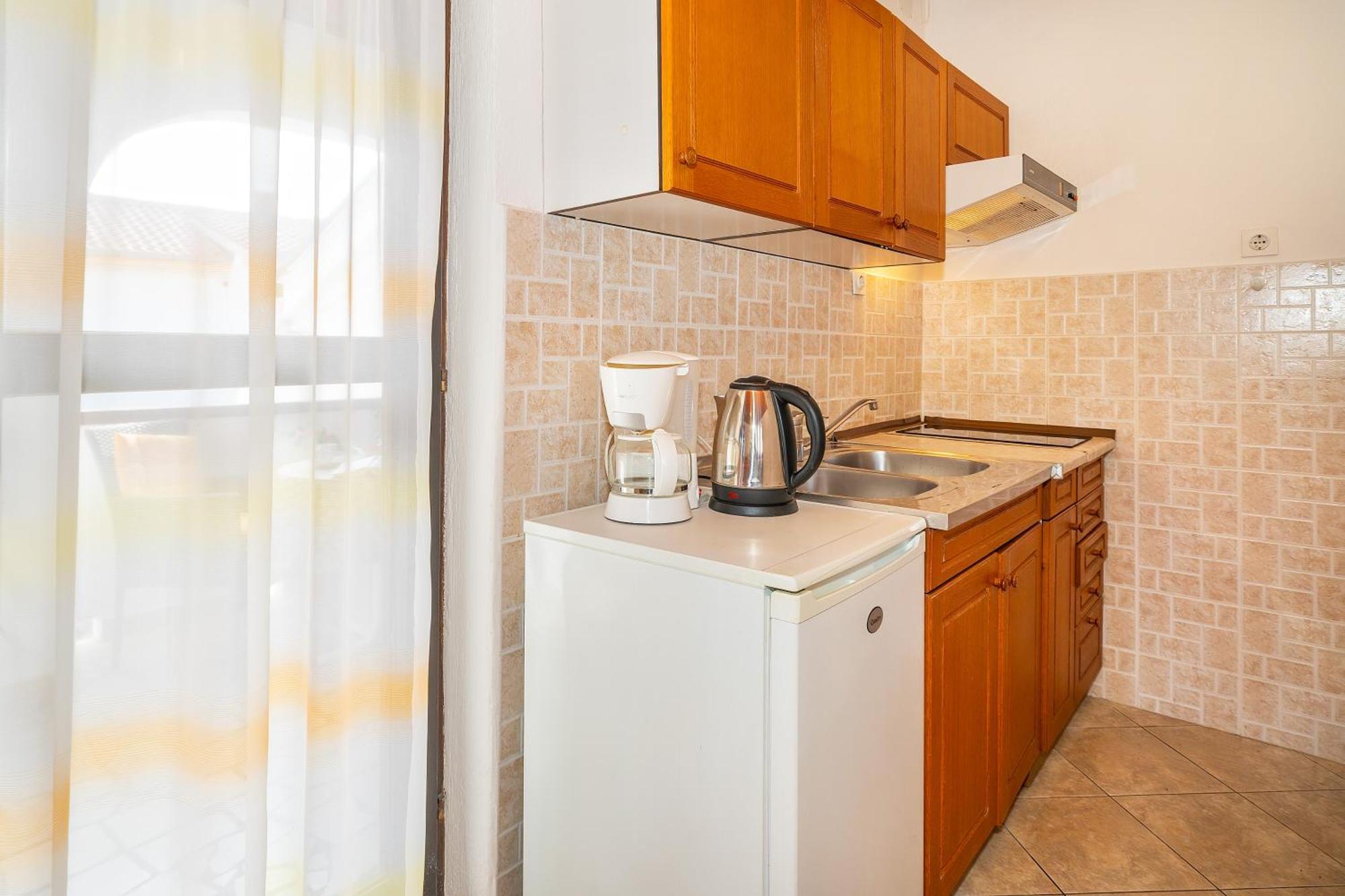 Apartments Sucur With Terrace Башка Екстер'єр фото